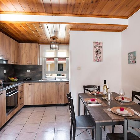 Melas Home Lefkada City Exterior foto